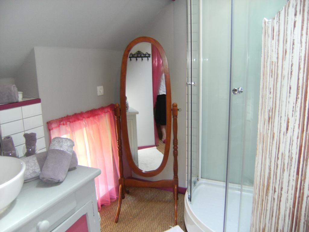 Le Relais Du Mont Chauve Bed and Breakfast Caumont-Sur-Aure Δωμάτιο φωτογραφία