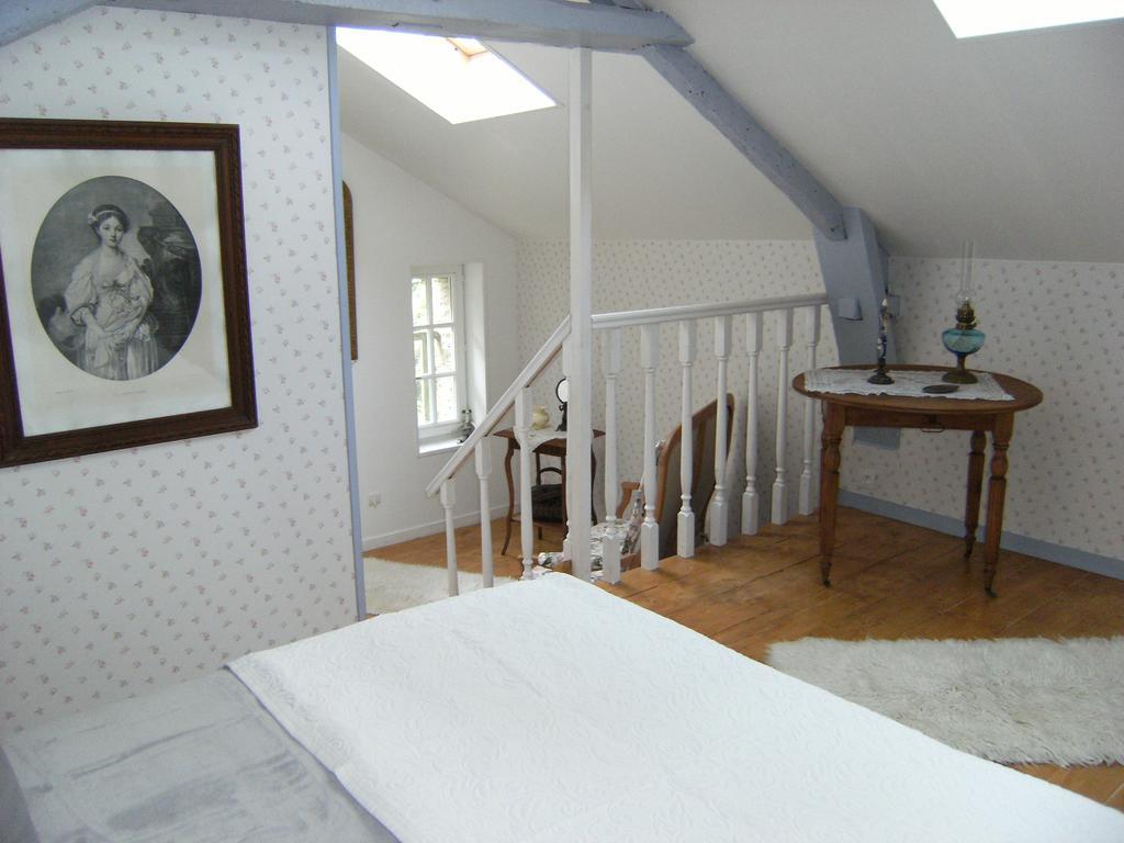 Le Relais Du Mont Chauve Bed and Breakfast Caumont-Sur-Aure Εξωτερικό φωτογραφία